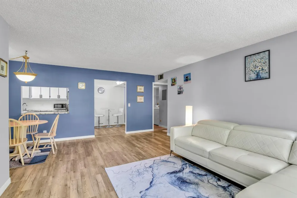 3744 Savoy Lane #E2 West Palm Beach, FL 33417