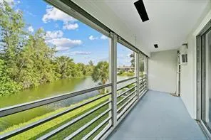 114 NORTHAMPTON F #114 West Palm Beach, FL 33417