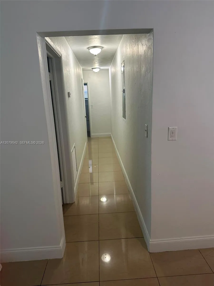 2024 NE 26th St #1 Wilton Manors, FL 33305