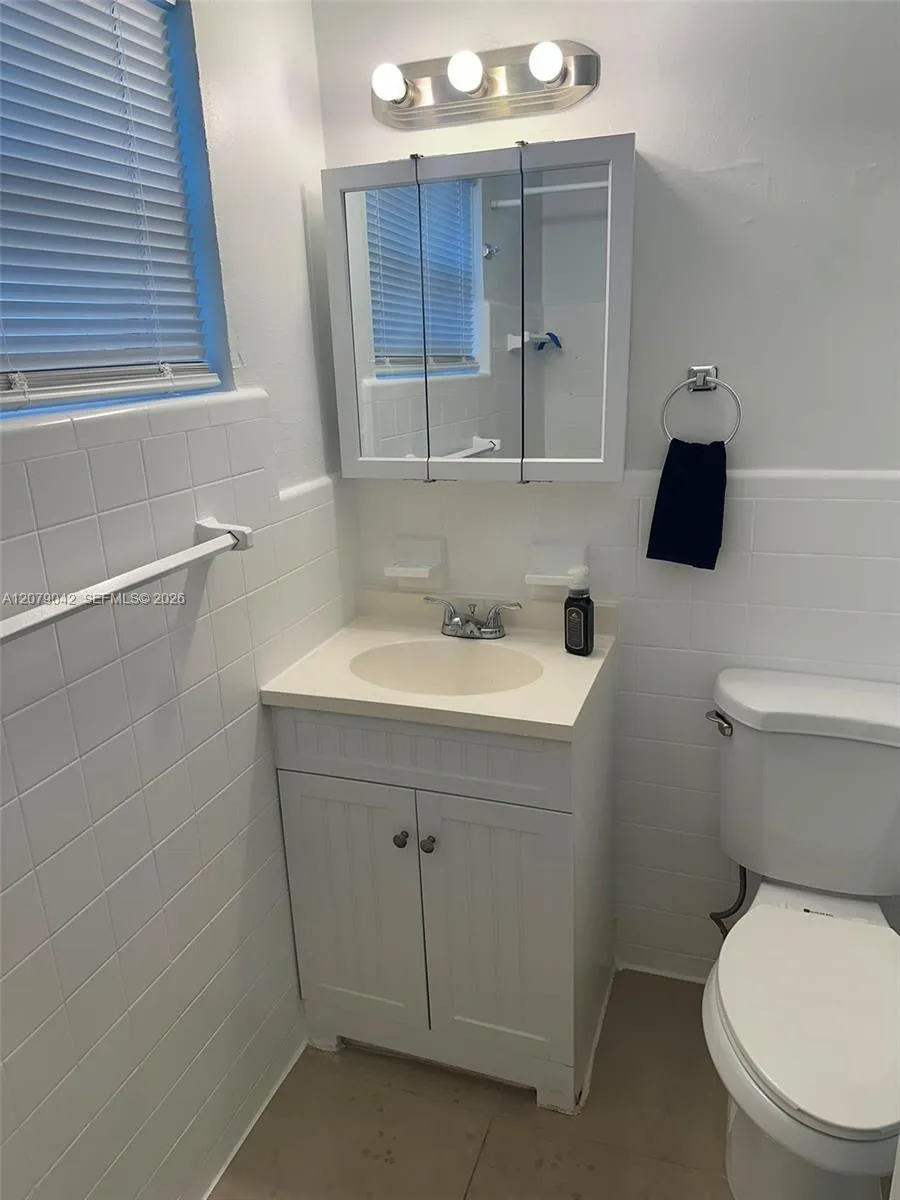2024 NE 26th St #1 Wilton Manors, FL 33305