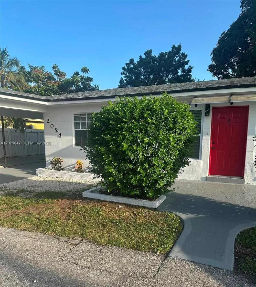 2024 NE 26th St #1 Wilton Manors, FL 33305