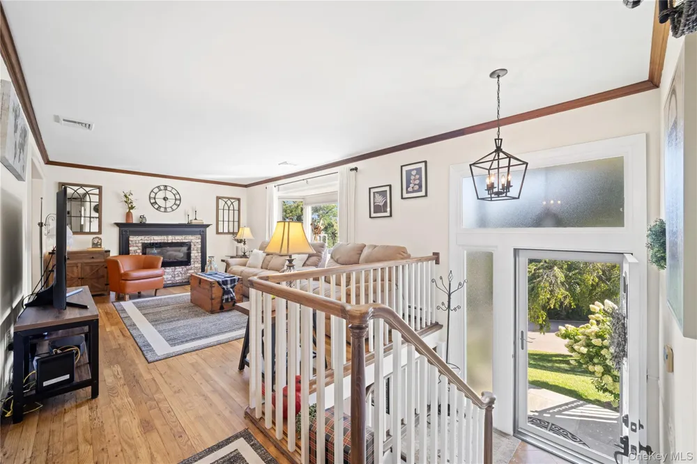 6 Reeback Drive Ossining, NY 10562