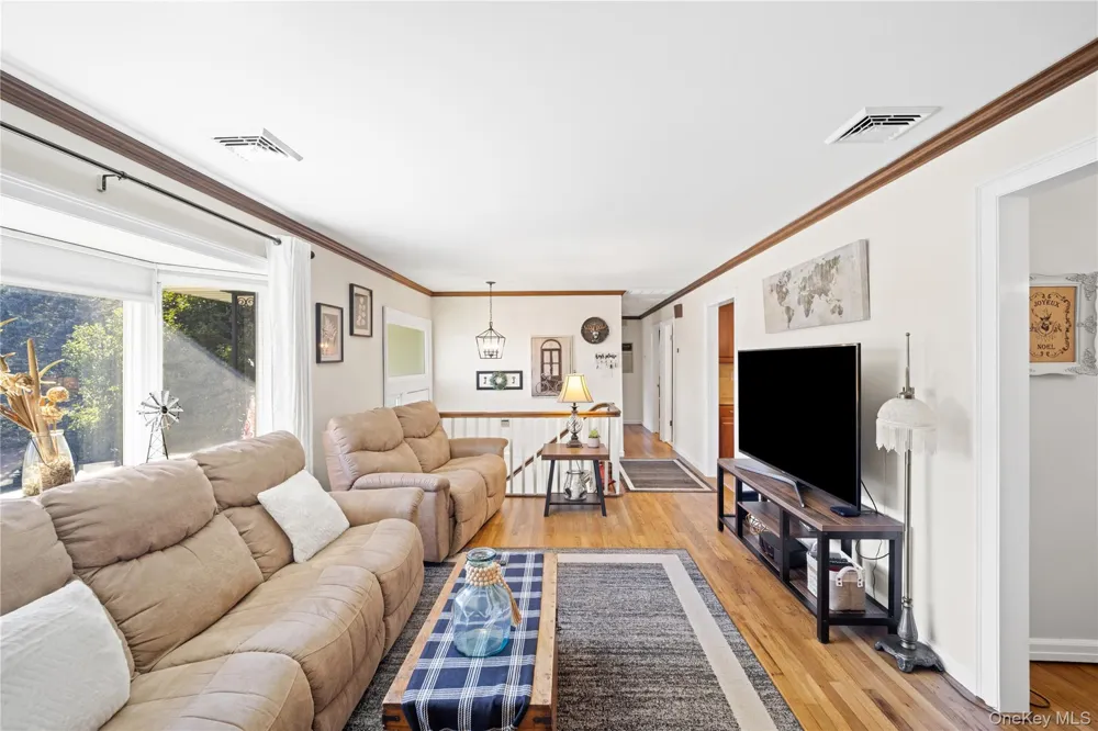 6 Reeback Drive Ossining, NY 10562
