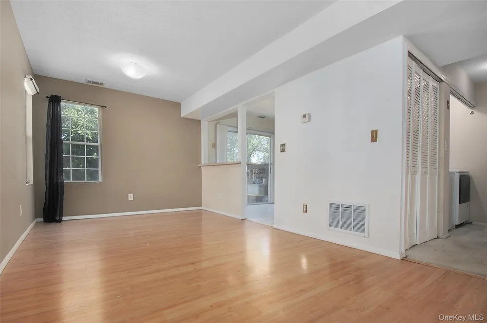 2921 Whispering Hills Chester, NY 10918