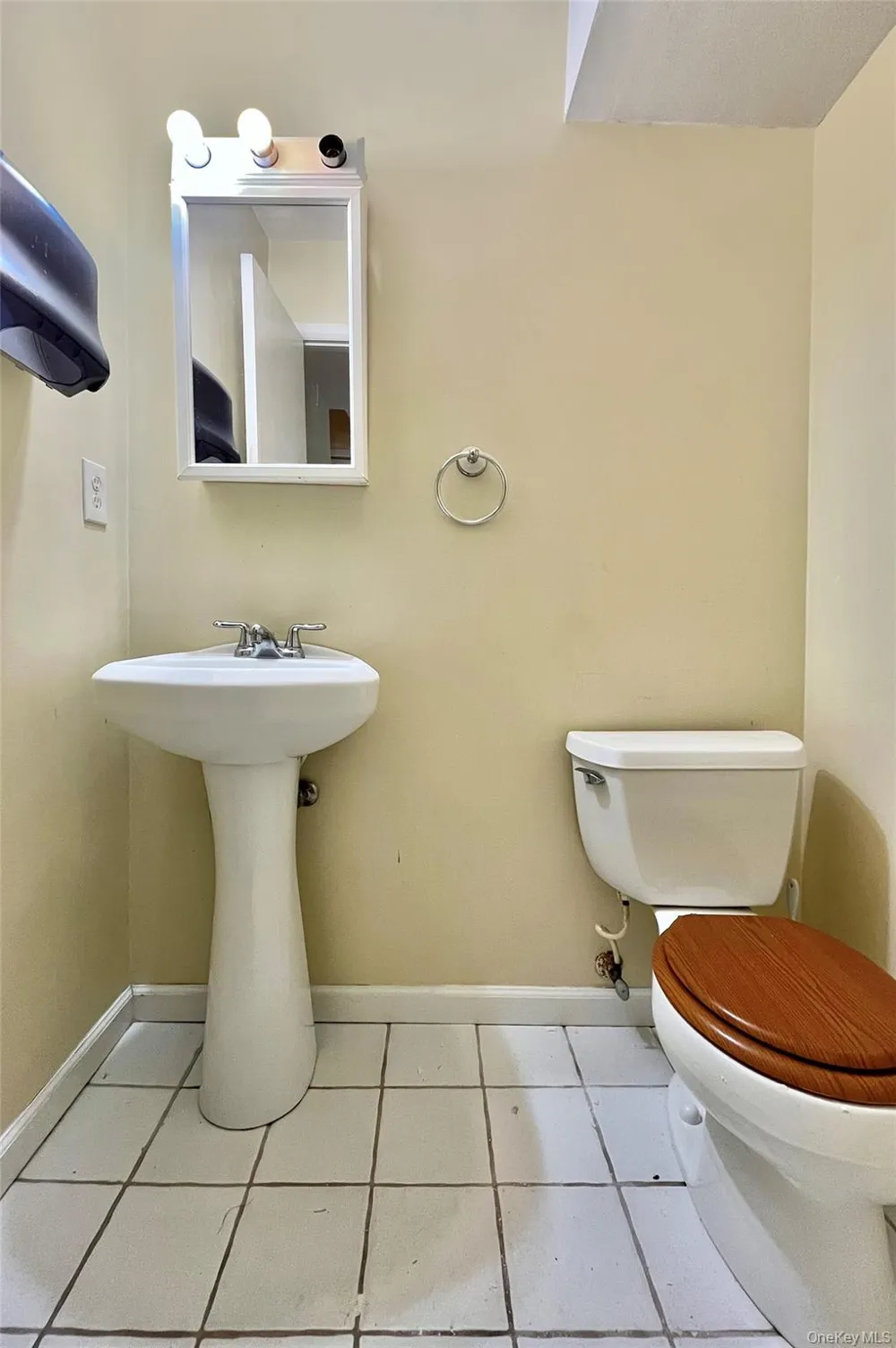2921 Whispering Hills Chester, NY 10918