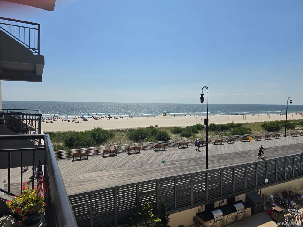 100 W Broadway #3J Long Beach, NY 11561