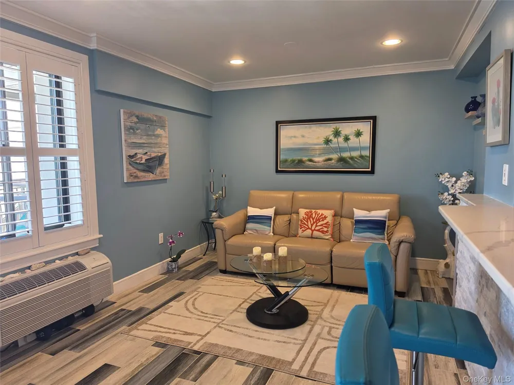 100 W Broadway #3J Long Beach, NY 11561