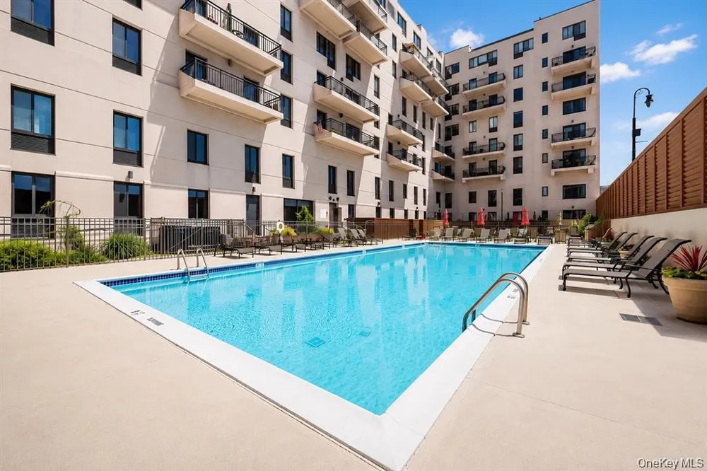 100 W Broadway #3J Long Beach, NY 11561
