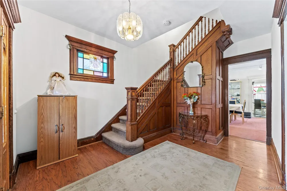 871 Rockaway Avenue Valley Stream, NY 11581