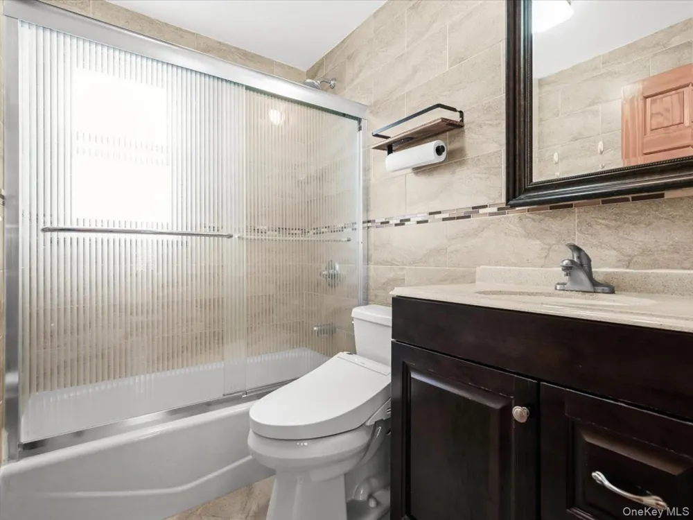 7307 185th Street Fresh Meadows, NY 11366