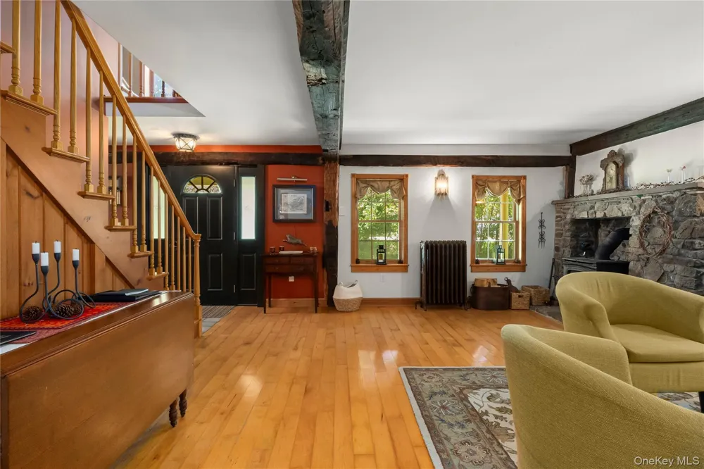 5 Link Road Ghent, NY 12075