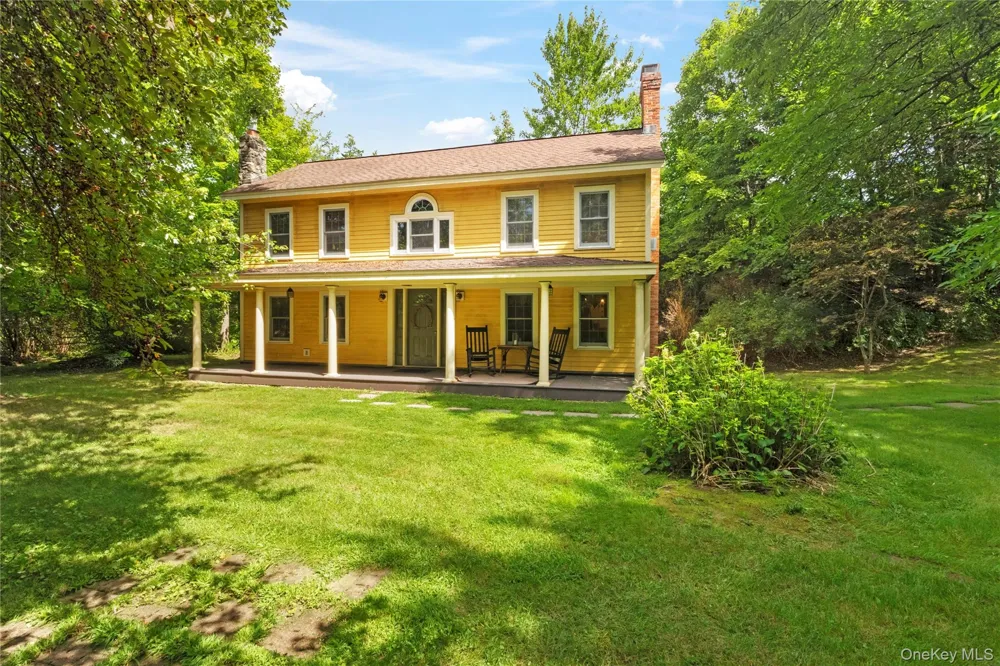 5 Link Road Ghent, NY 12075