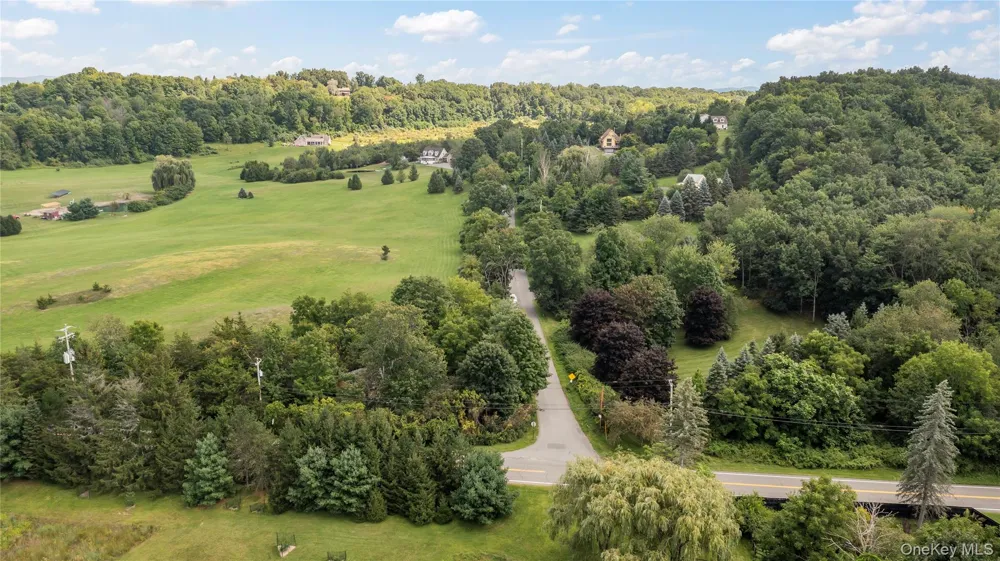 5 Link Road Ghent, NY 12075