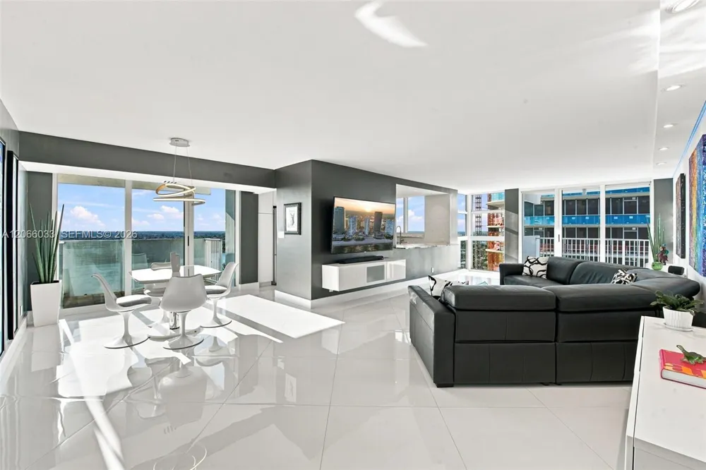 1360 S Ocean Blvd #2305 Pompano Beach, FL 33062