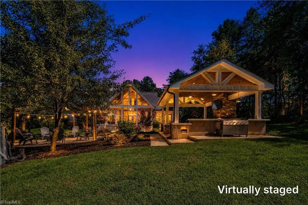 1529 Neelley Road Pleasant Garden, NC 27313