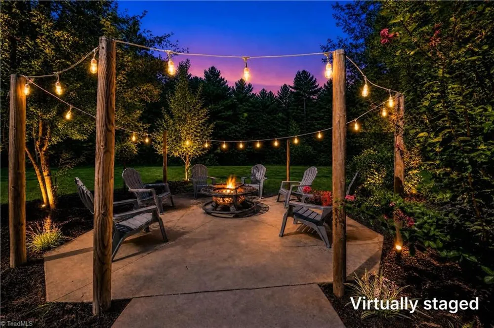 1529 Neelley Road Pleasant Garden, NC 27313