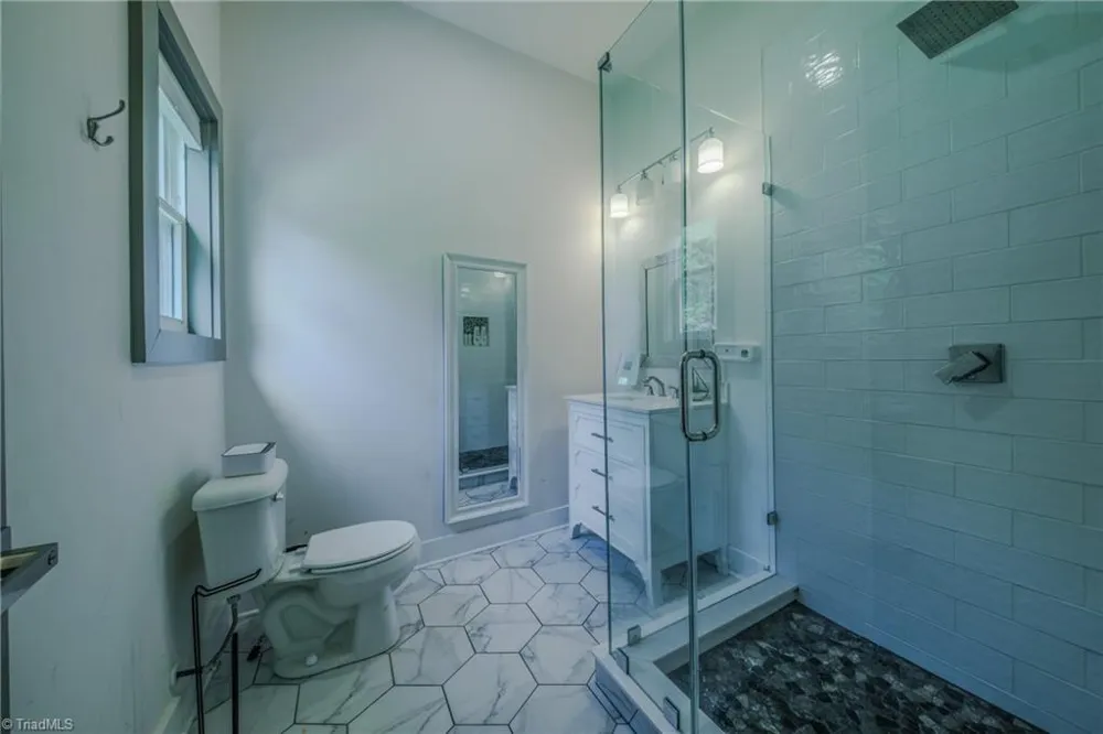 1529 Neelley Road Pleasant Garden, NC 27313