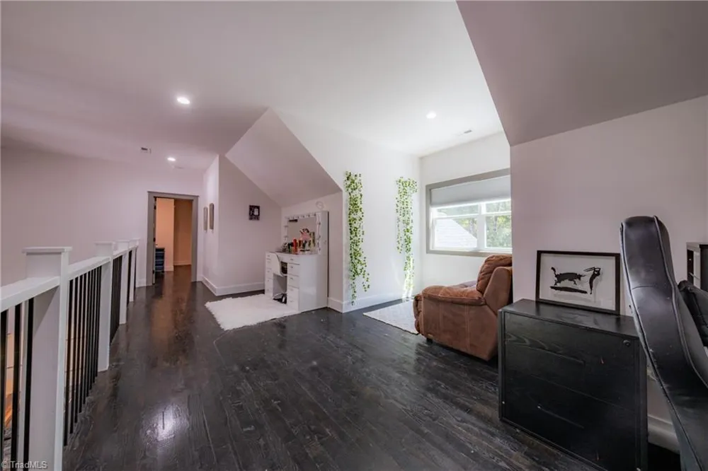 1529 Neelley Road Pleasant Garden, NC 27313