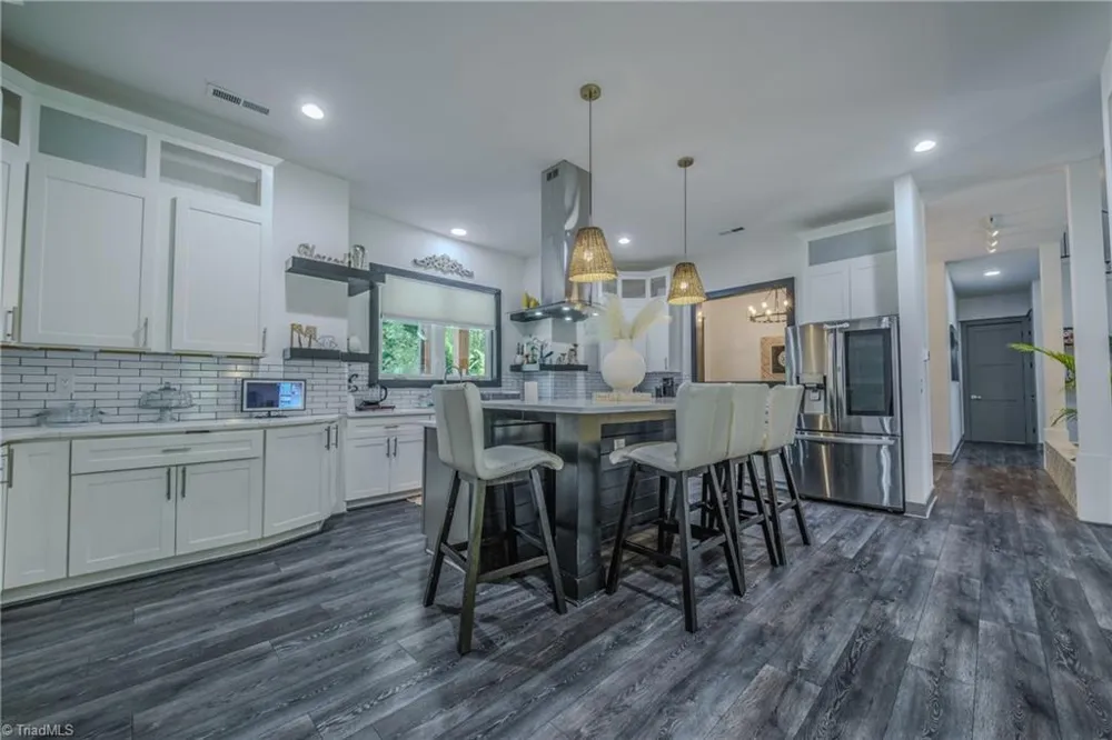 1529 Neelley Road Pleasant Garden, NC 27313