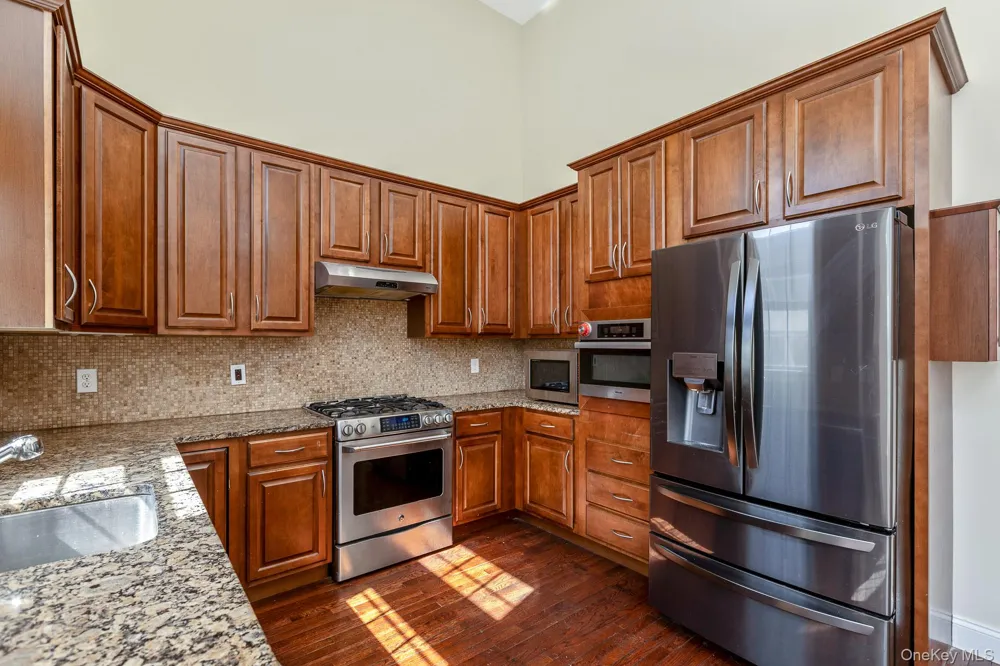 51 Toni Court Center Moriches, NY 11934