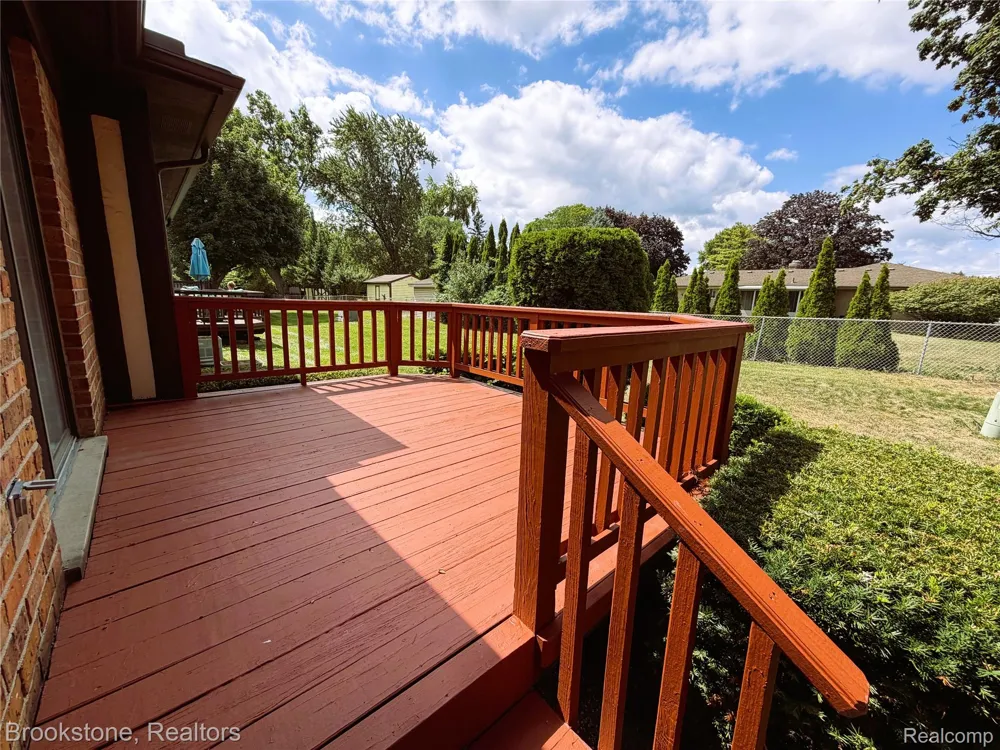25159 Joanne Smith Drive Warren City, MI 48091