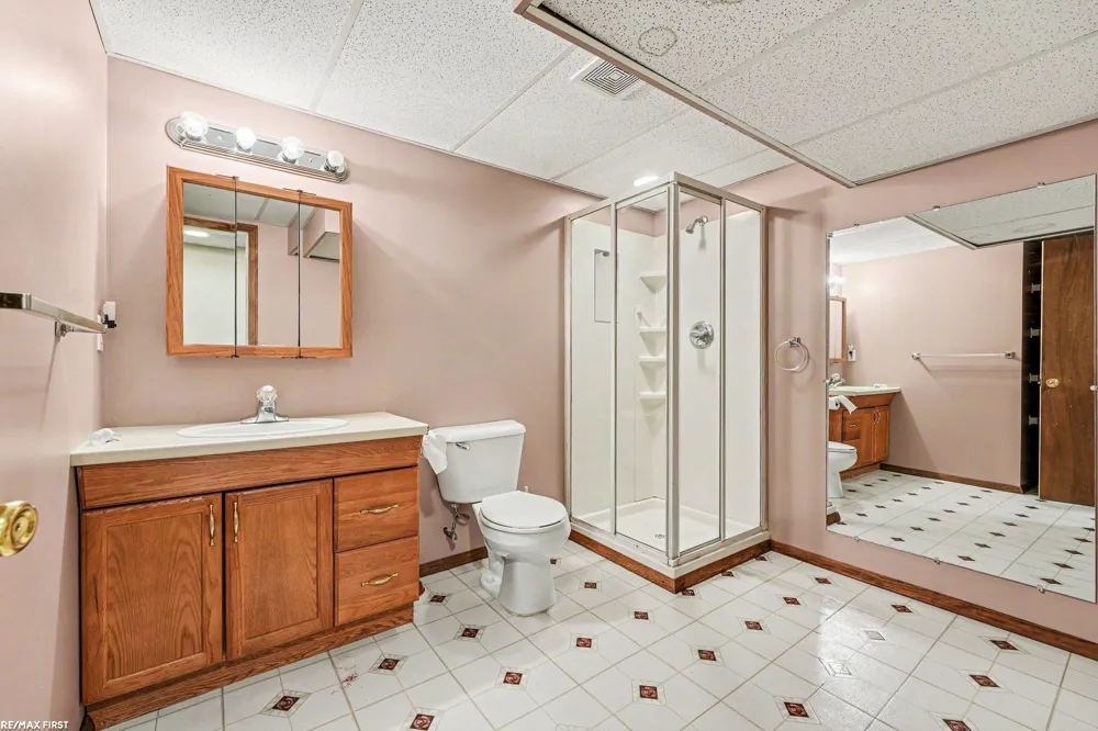 52109 E Westgrove Ct. Court Macomb Township, MI 48042