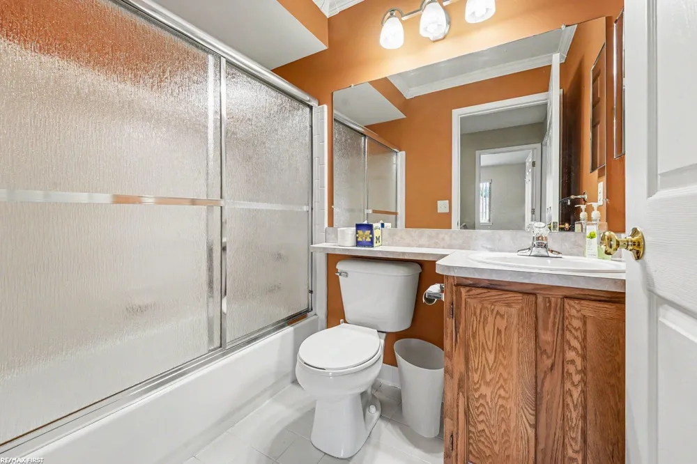 52109 E Westgrove Ct. Court Macomb Township, MI 48042