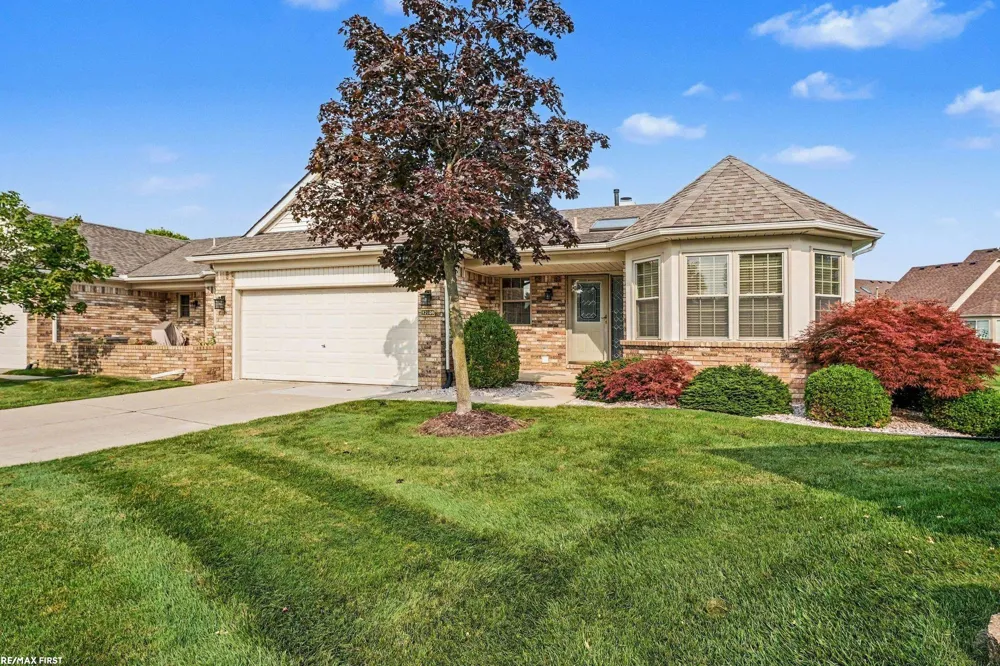 52109 E Westgrove Ct. Court Macomb Township, MI 48042