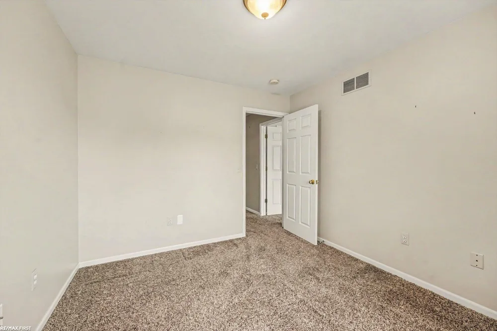 52109 E Westgrove Ct. Court Macomb Township, MI 48042