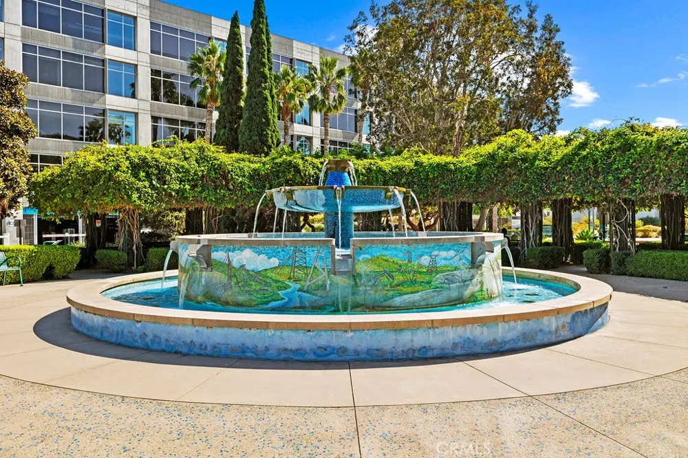 5300 Playa Vista Drive #5 Playa Vista, CA 90094