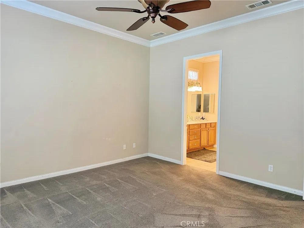 10115 Wilmington Lane Apple Valley, CA 92308