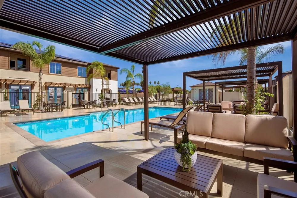 9001 Cerise Lane #103 Cypress, CA 90630