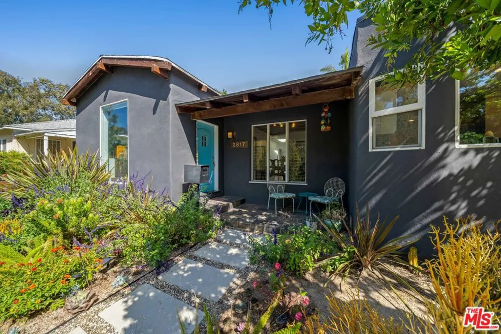 2817 Virginia Avenue Santa Monica, CA 90404