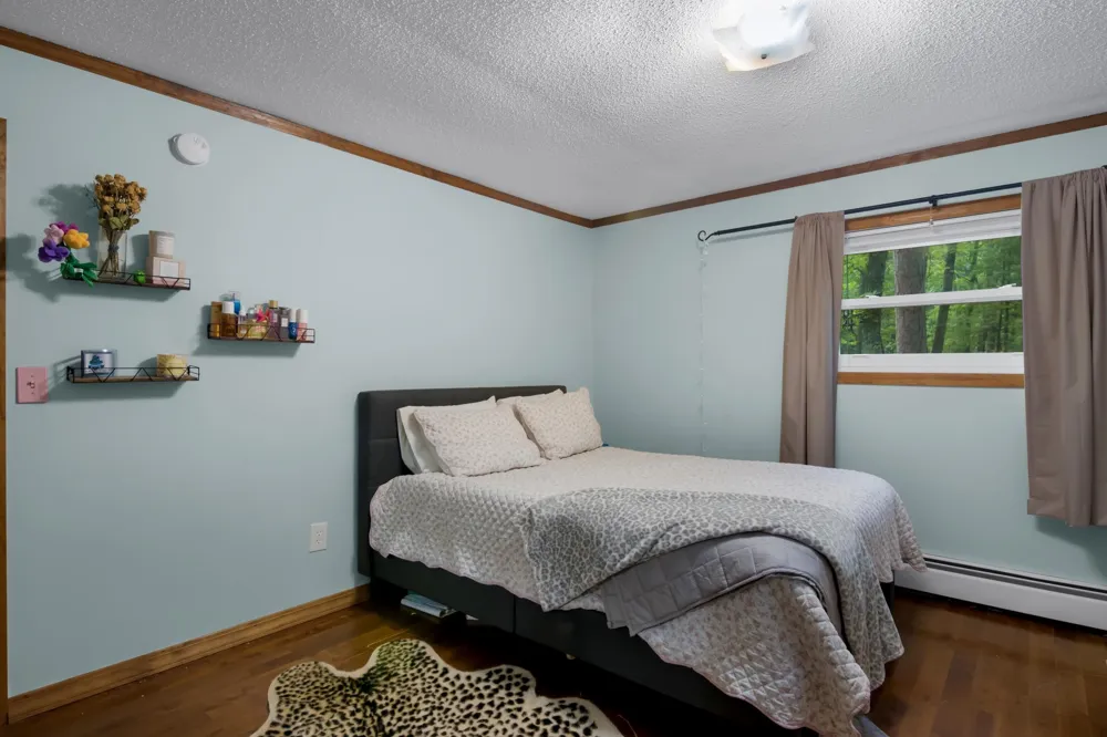 4176 Circle View Drive Acme Township, MI 49690