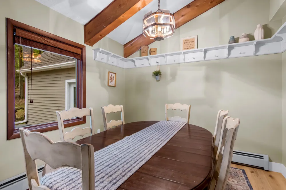 4176 Circle View Drive Acme Township, MI 49690