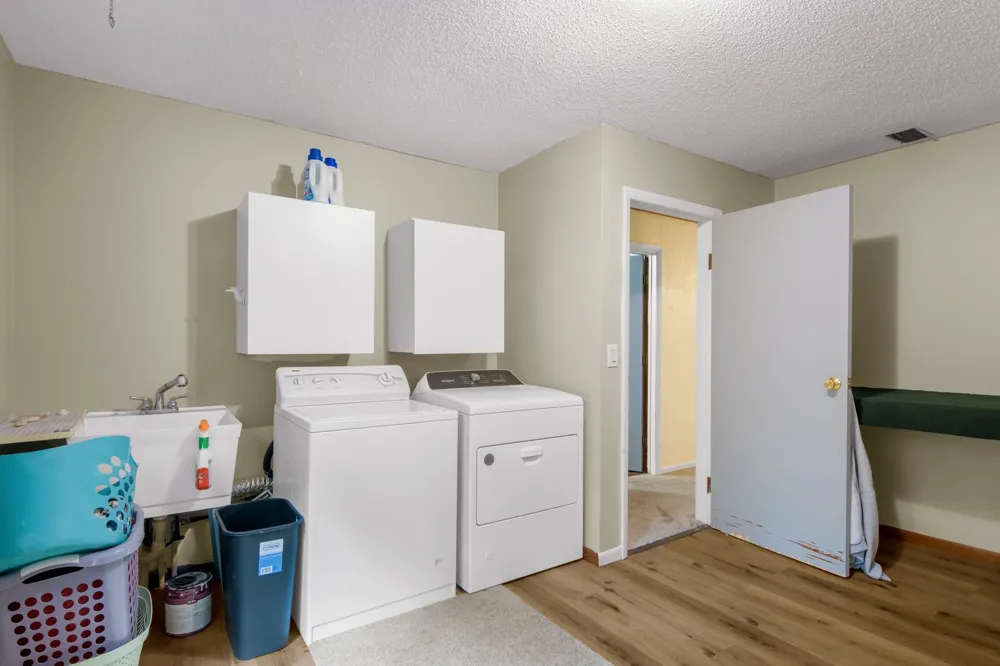 4176 Circle View Drive Acme Township, MI 49690