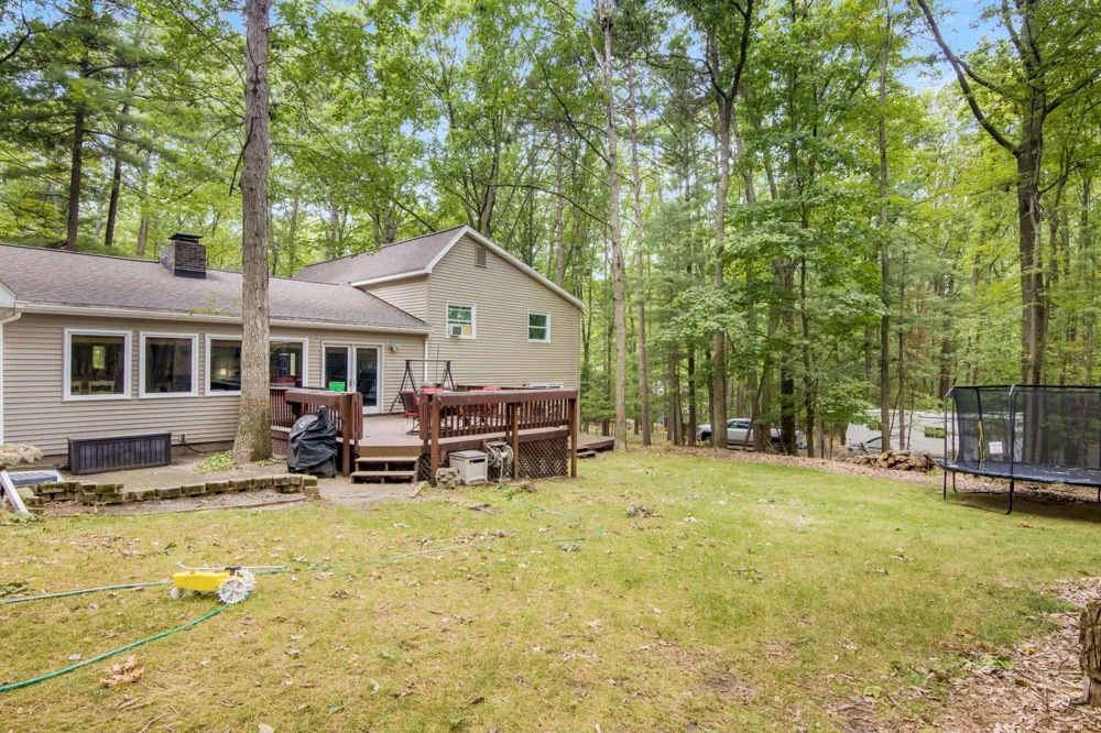 4176 Circle View Drive Acme Township, MI 49690