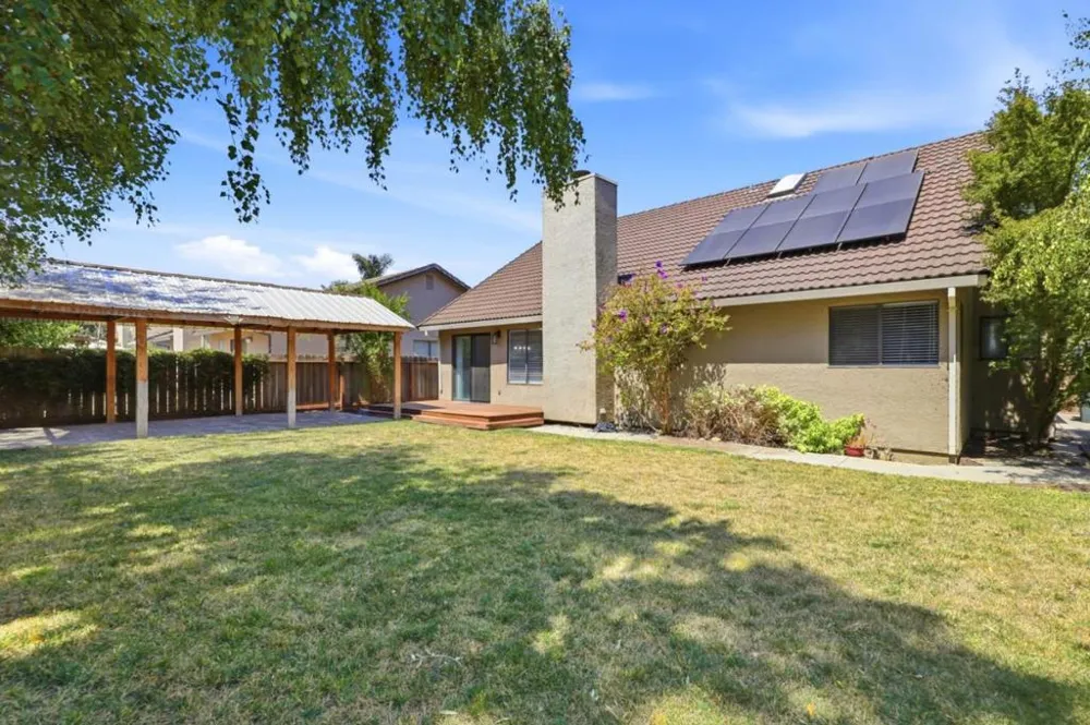 771 Liege Drive Hollister, CA 95023