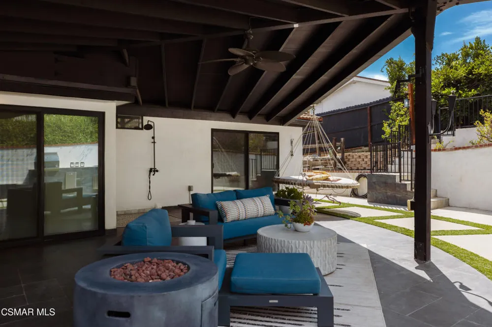 1049 Calle Las Trancas Thousand Oaks, CA 91360
