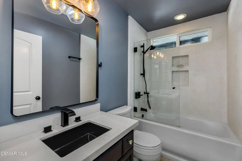 1049 Calle Las Trancas Thousand Oaks, CA 91360