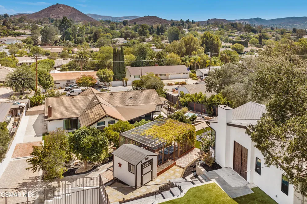 1049 Calle Las Trancas Thousand Oaks, CA 91360