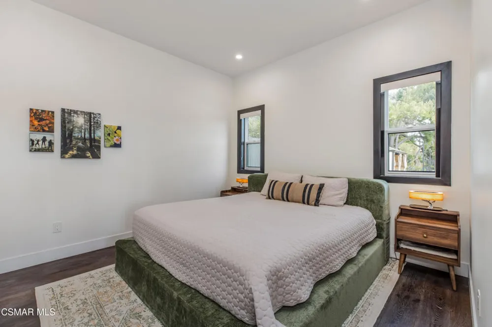 1049 Calle Las Trancas Thousand Oaks, CA 91360