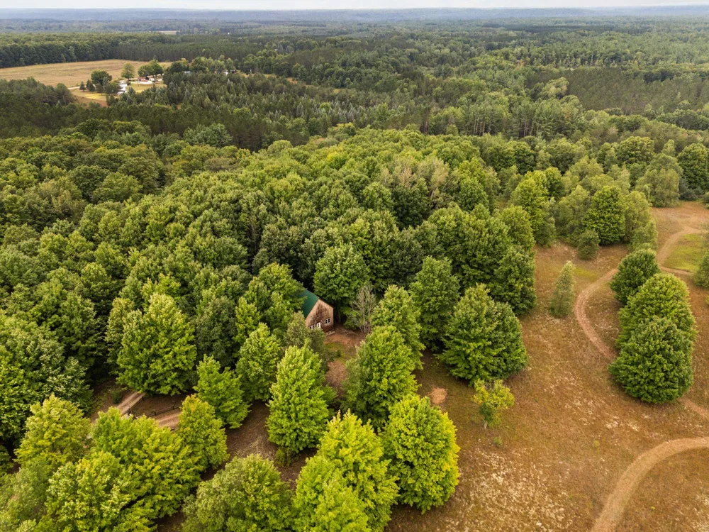 2216 W 16 ROAD Antioch Township, MI 49668