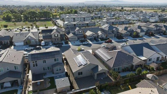 1307 Sunridge Drive Hollister, CA 95023