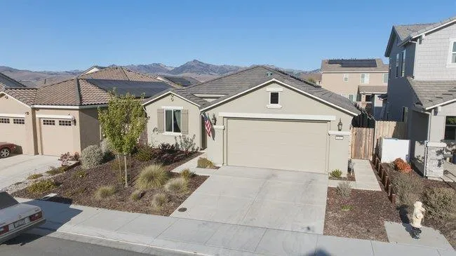 1307 Sunridge Drive Hollister, CA 95023