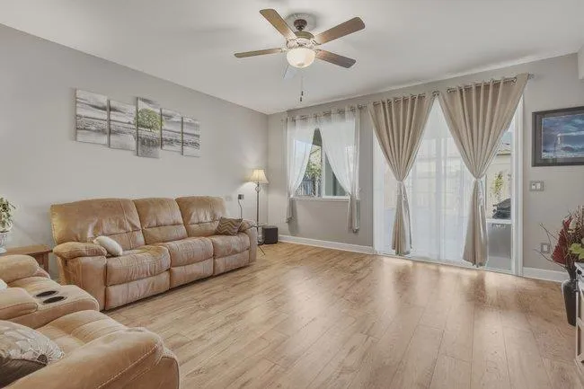 1307 Sunridge Drive Hollister, CA 95023