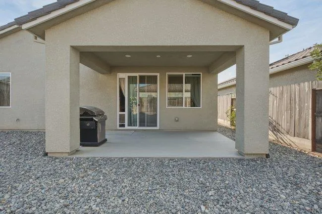 1307 Sunridge Drive Hollister, CA 95023