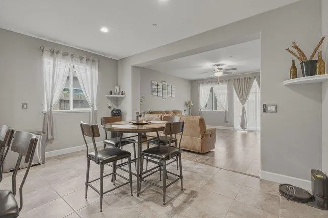 1307 Sunridge Drive Hollister, CA 95023