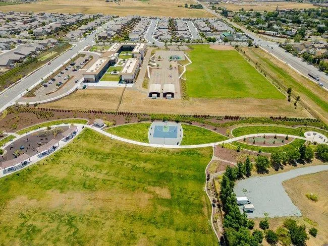 1307 Sunridge Drive Hollister, CA 95023