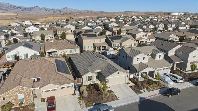 1307 Sunridge Drive Hollister, CA 95023
